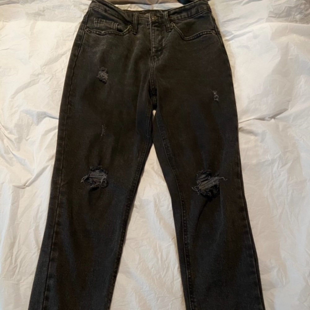 Black high rise mom jeans